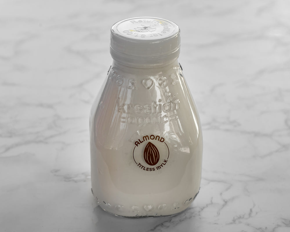 Almond Mylk